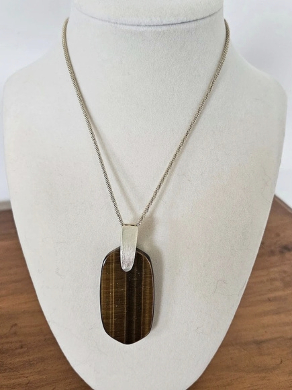 Tiger's Eye Pendant Necklace